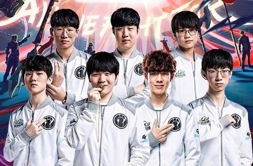 尽管形势严 尽管形势严