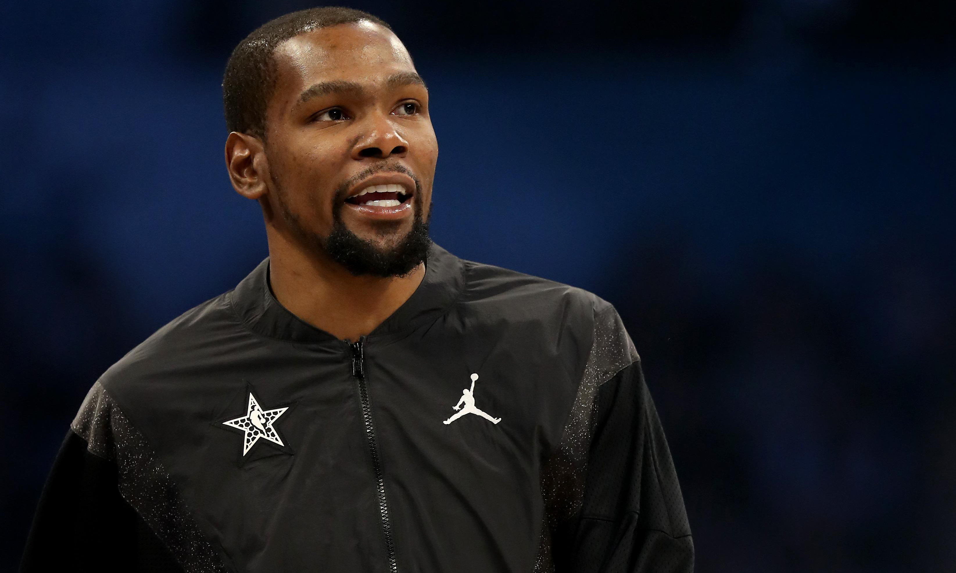 造成赛场不 造成赛场不